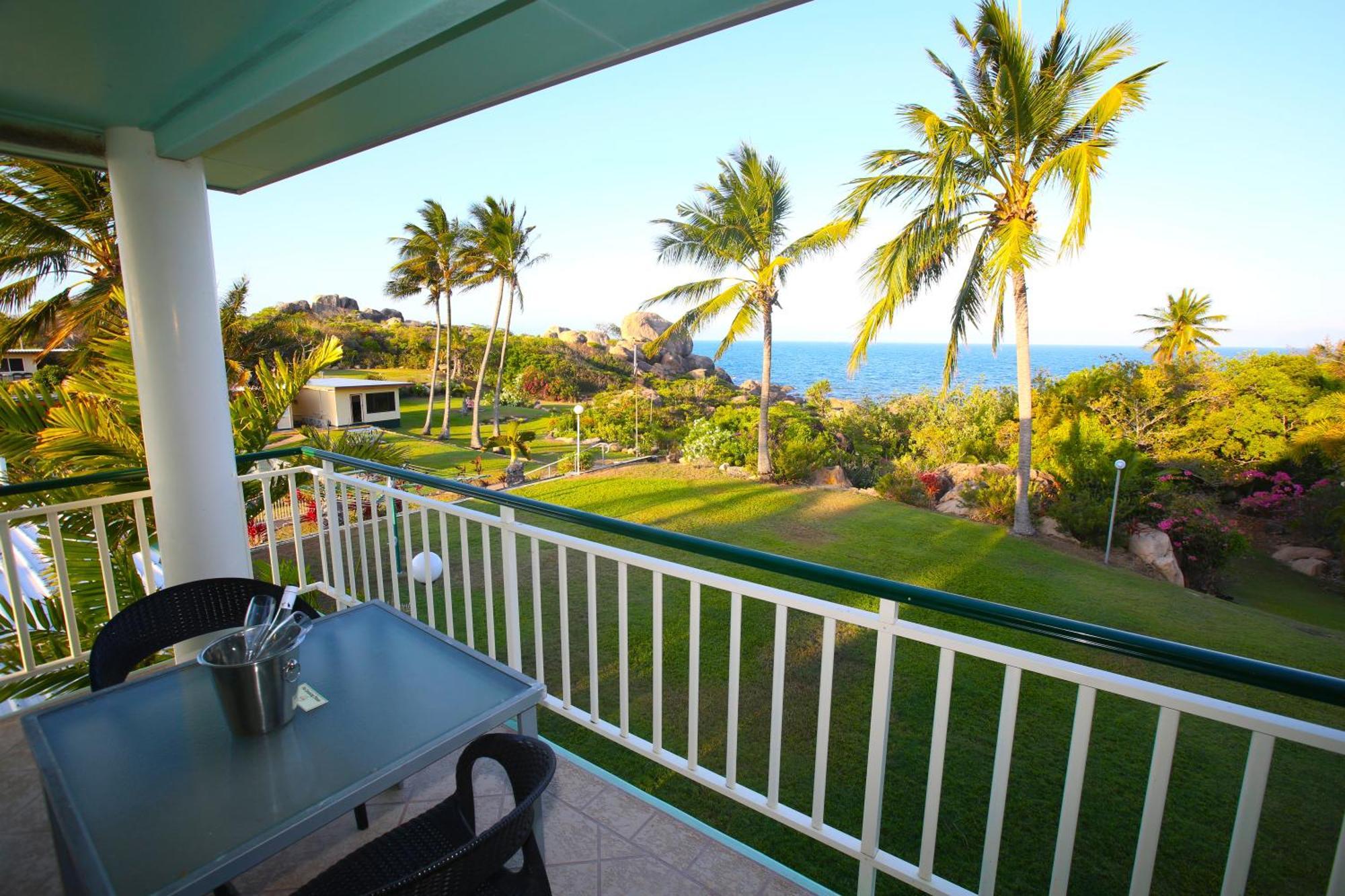 Whitsunday Sands Resort Боуен Екстер'єр фото